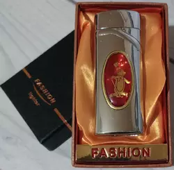 Запальничка подарункова Кролик фокусник (Турбо полум'я) 'Fashion Lighter' D253